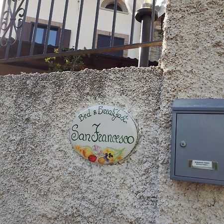 San Francesco Bed & Breakfast Cerisano Dış mekan fotoğraf